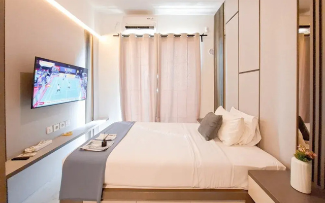 Modern Style Studio At Apartment Sky House Bsd