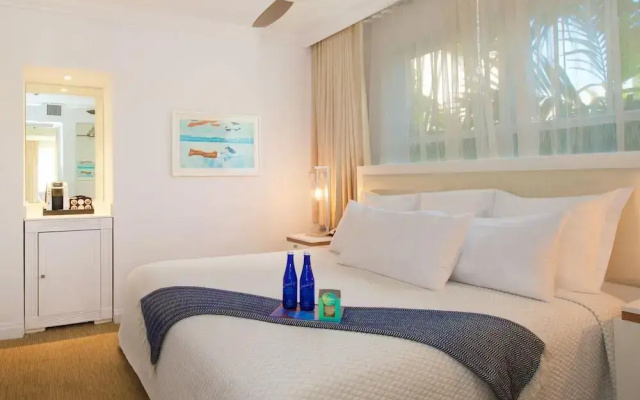 Blue Moon Hotel, Autograph Collection