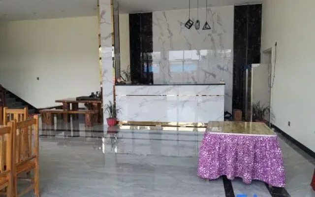 Xing'an County Yuelai Chinese Inn