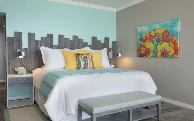 Luxury Collection at Sea Breeze Beach House by Ocean Hotels