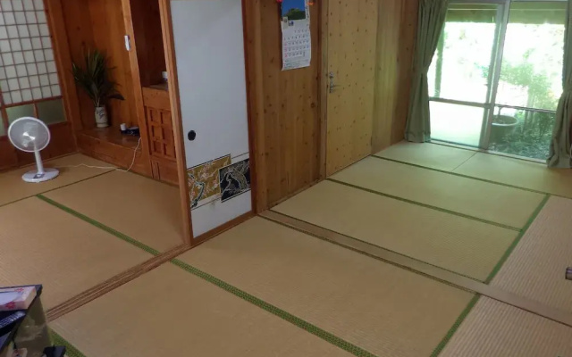 Okinawa Old House Inn Fuuran