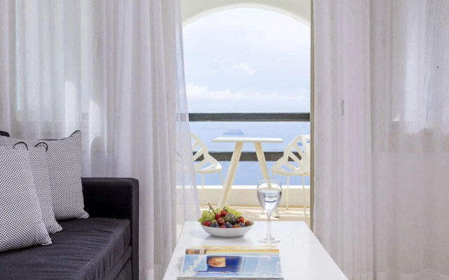 Azzurro Suites