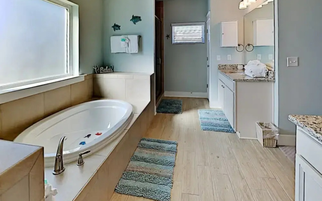 Buena Vista 2 by Southern Vacation Rentals