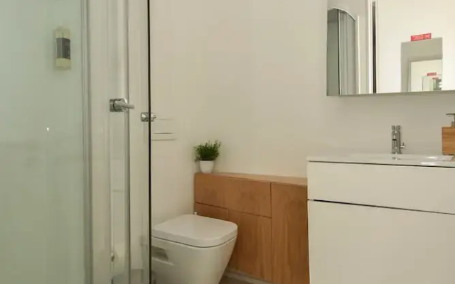 Oporto Bernardes Studios - São Lázaro