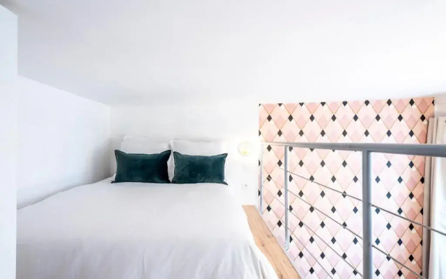 HolidaysInParis - Bonne Nouvelle