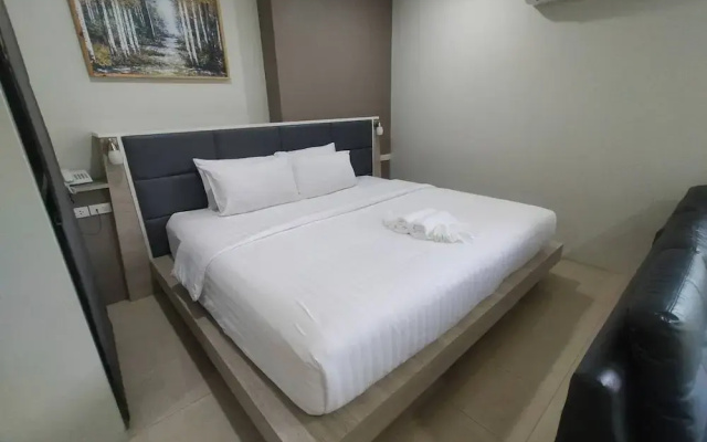 Sattahip 9 Boutique Hotel