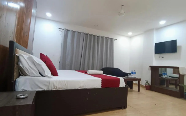 Mauryan Elite Hotel @ Devli Khanpur