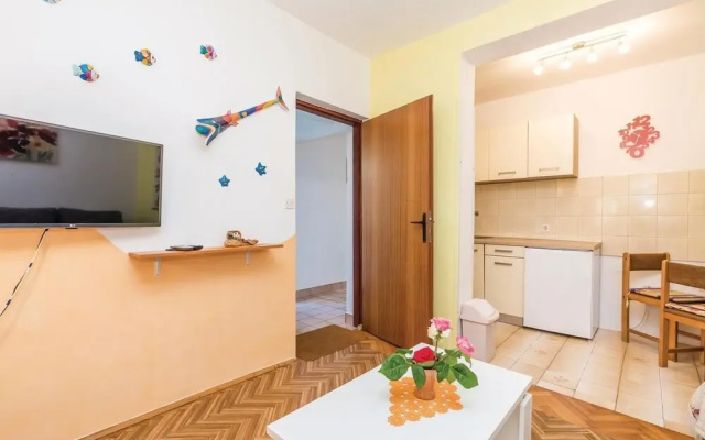 Stunning Home in Barbat-rab With Wifi and 1 Bedrooms