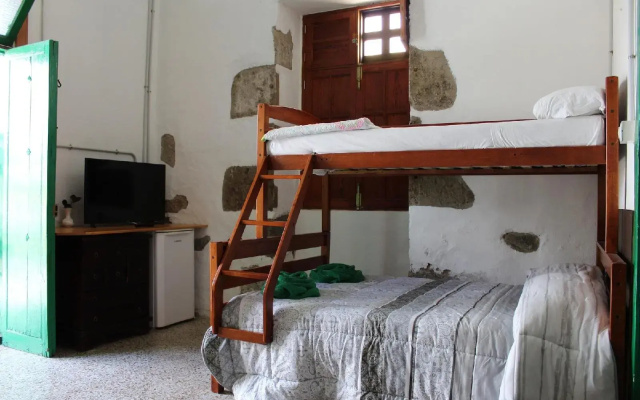 Casa Rural La Piedra Viva-GRUPOS