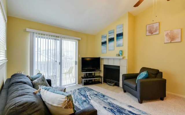 Balcony & Community Pool Deck: Condo in Galveston