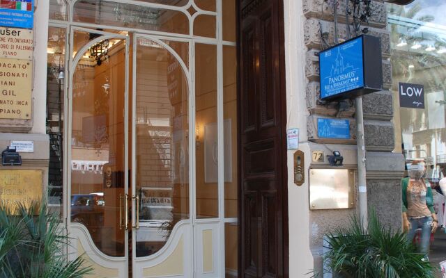 Hotel del Centro вид на фасад