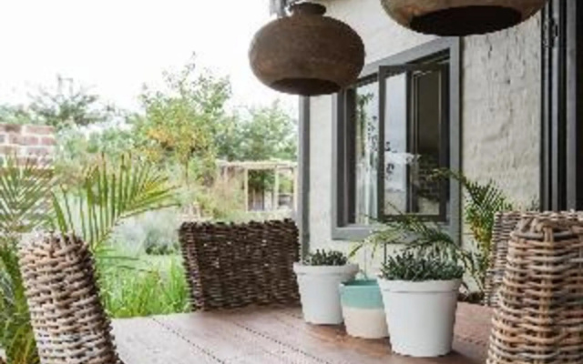 Veranda House