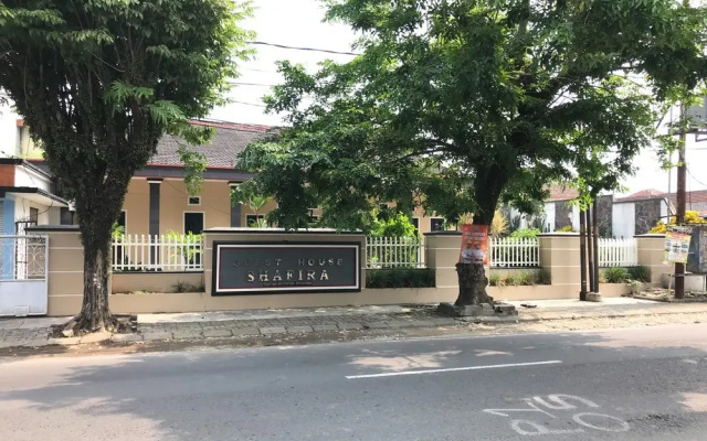 Guest House Shafira Syariah RedPartner