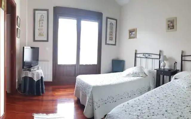 Chalet elegante y funcional playa
