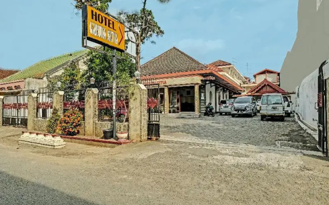 hotelImage