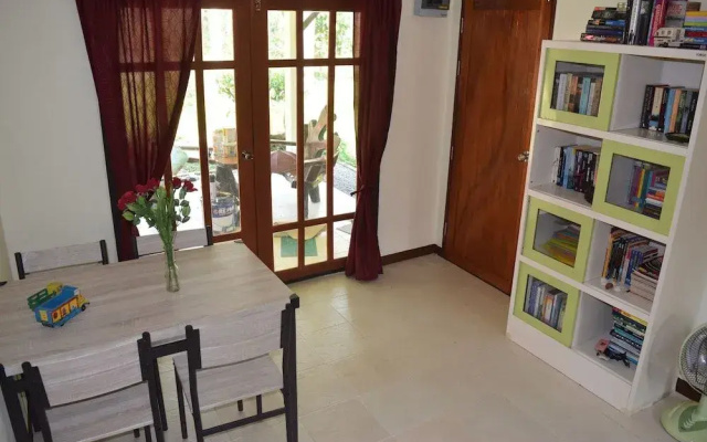 Manora Garden B & B
