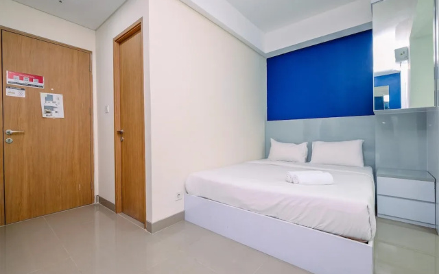 Elegant Studio Apartment At B Residence Near Aeon Mall