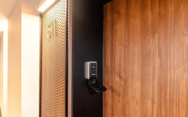 Comfortable Apartment With Balcony, Pool, Sauna