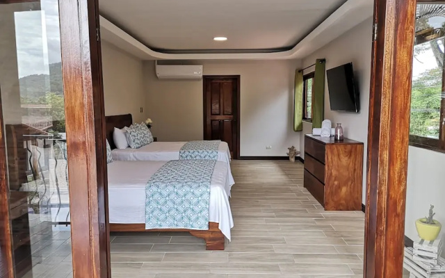 Hotel Amira