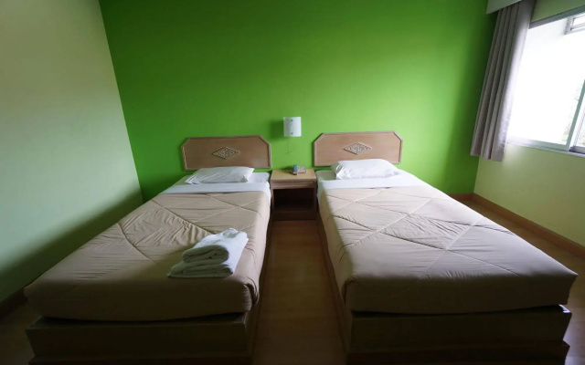 Green Palace Hotel