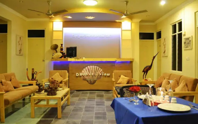 Dhonveli Palm Beach View