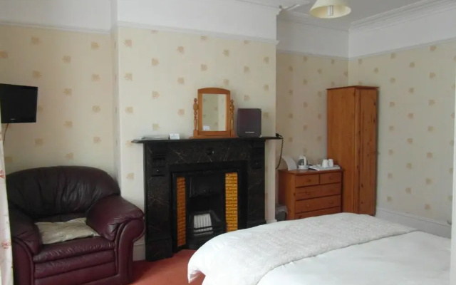 Adeline Guest House