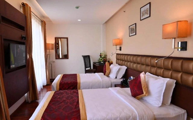 Raaj Bhaavan Clarks Inn, Chennai OMR