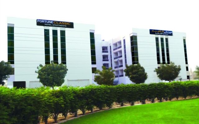 Fortune Classic Hotel Apartments вид на фасад
