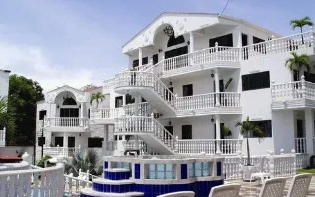 Hotel Anamichu Suites