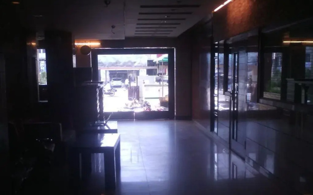 Hotel Suryalok