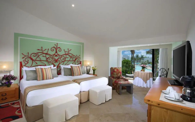 Oasis Tulum Lite All Inclusive