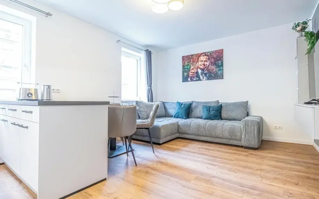 Modern 1BR 1LR Apt Donaustadt Area