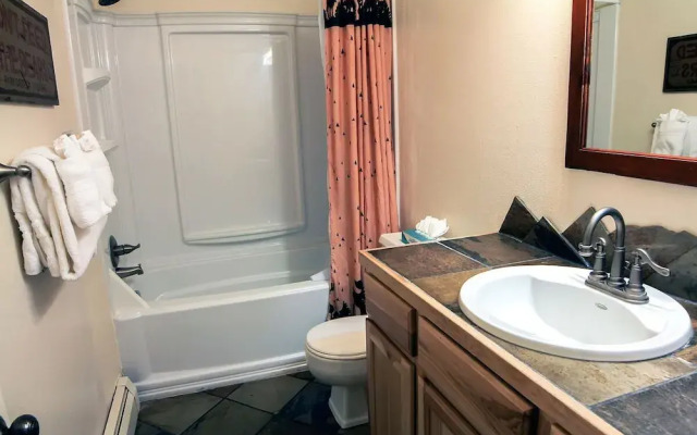 Fawn Valley Inn: 267