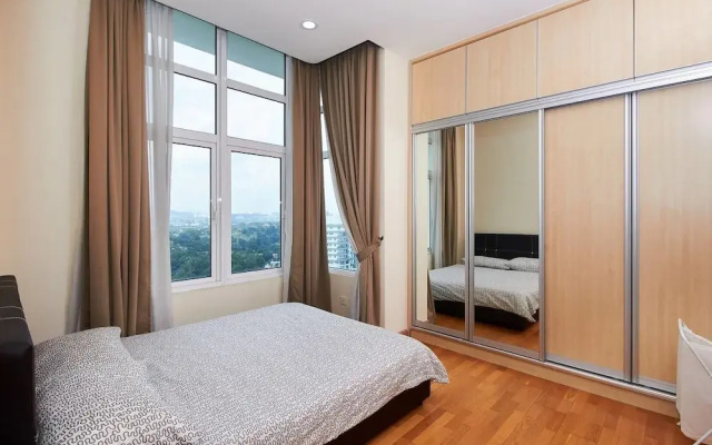 Modern & Contemporary 2BR in KL Sentral
