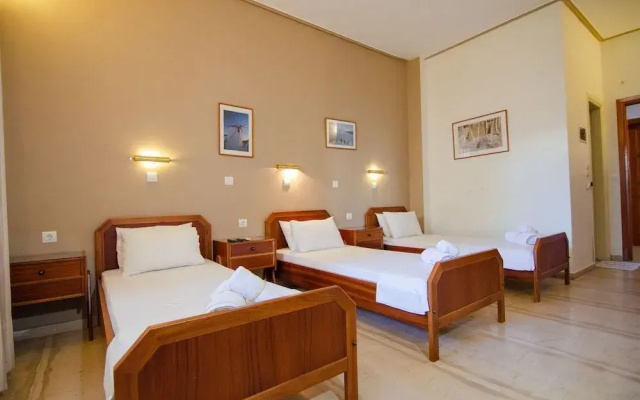 Almira Inn