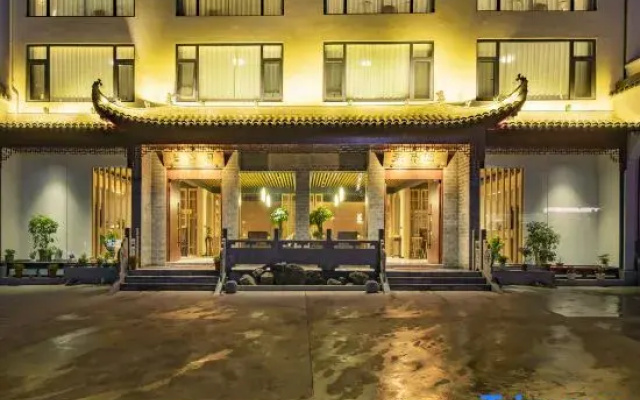 Zhushenglang Homestay (Huangshan Scenic Area Tangkou South Gate)