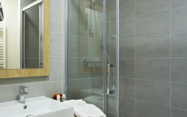 Modern apartment with sleeping niche in Alpe d'Huez