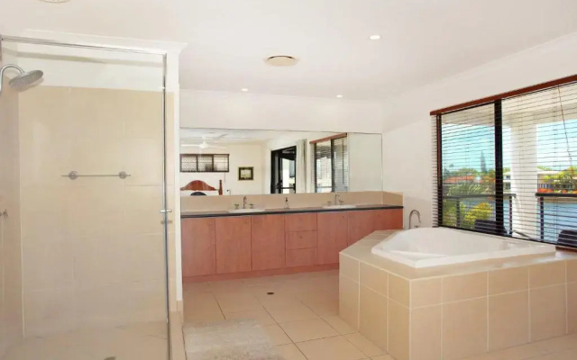 St Lucia 11 - Four Bedroom Canal Home with Pool