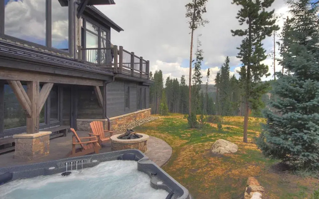 The Overlook - 6 Br Home