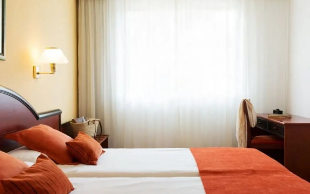 Aparthotel Tropicana