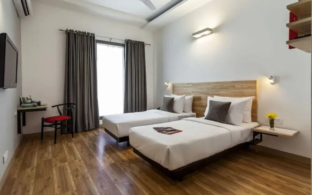 Majestic Inn by OYO