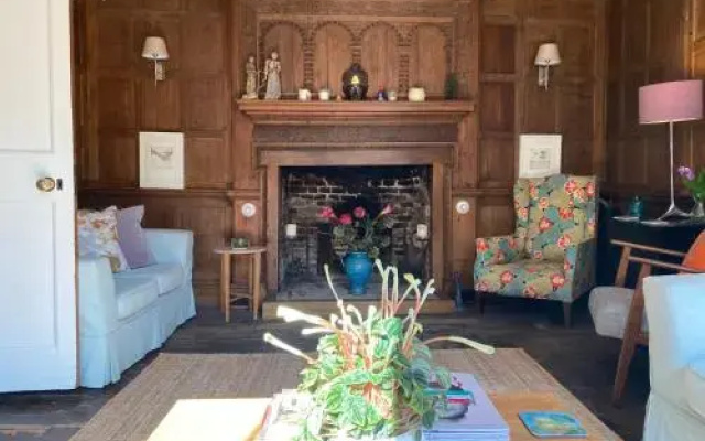 Baye House