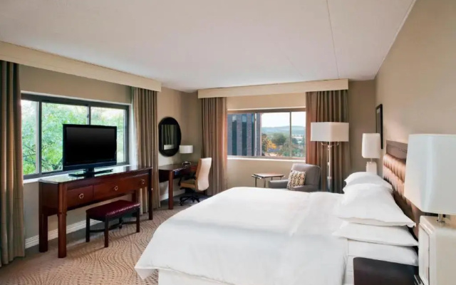 Renaissance Framingham Hotel & Conference Center