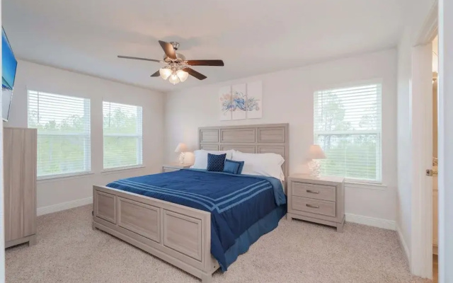 Beach Getaway Community Amenities!