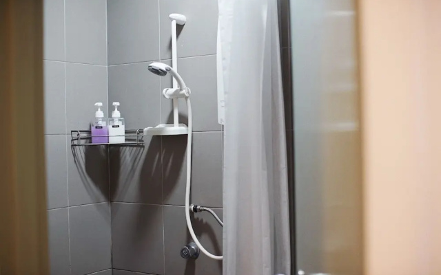 Mercu Summer Studio Suites