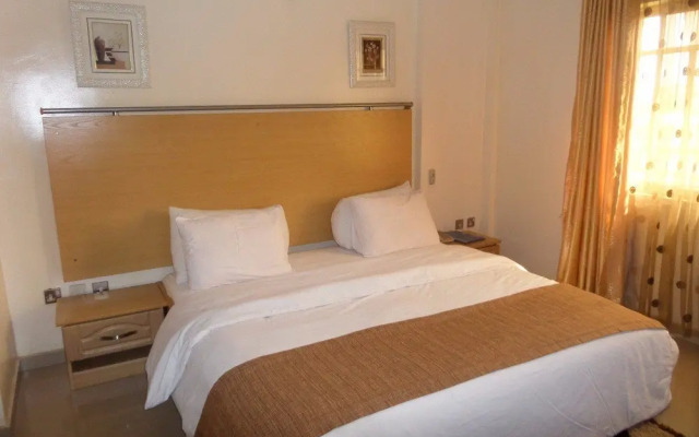 Elomaz Hotels, Abuja
