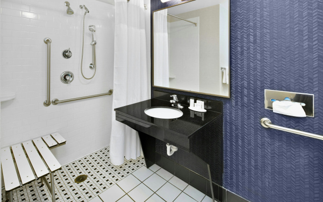 Fairfield Inn & Suites Marietta