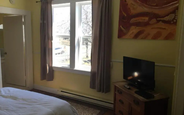 Lakelawn B&B Motel