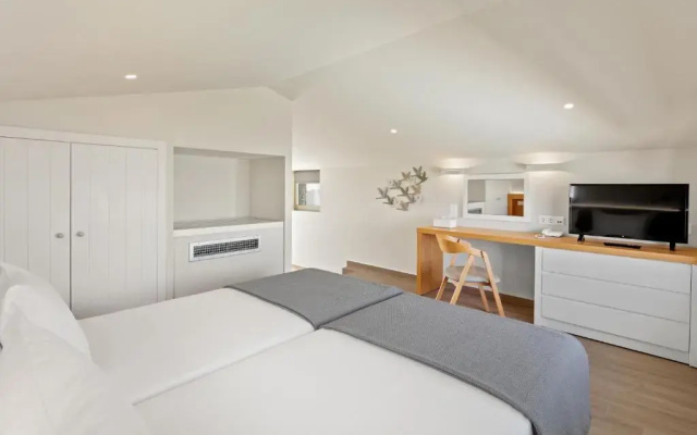 Thalassa Suites
