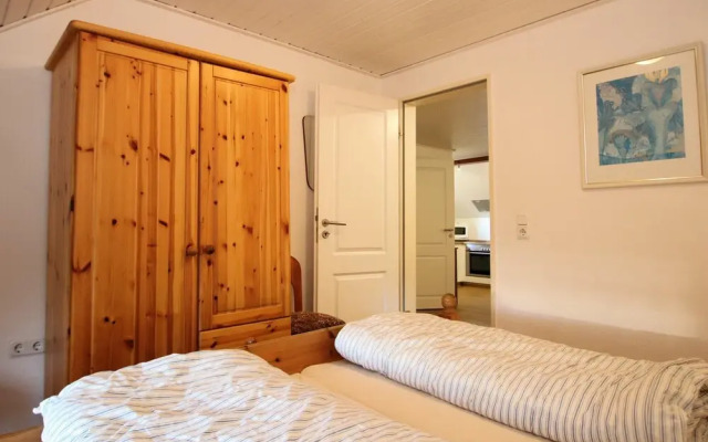Ferienwohnung im Reetdachhaus, Burhave